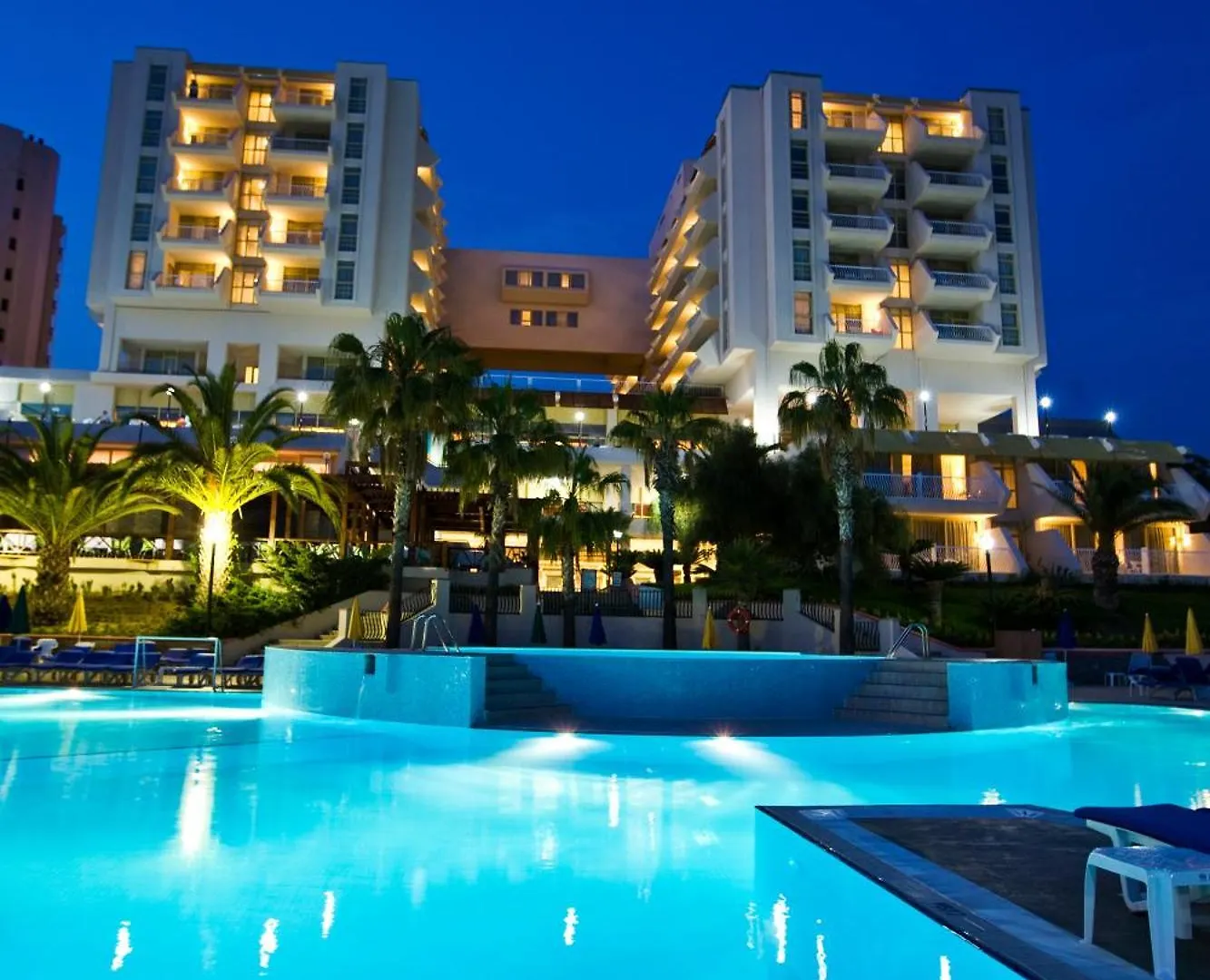 Fantasia Deluxe Hotel Kusadasi 5*,