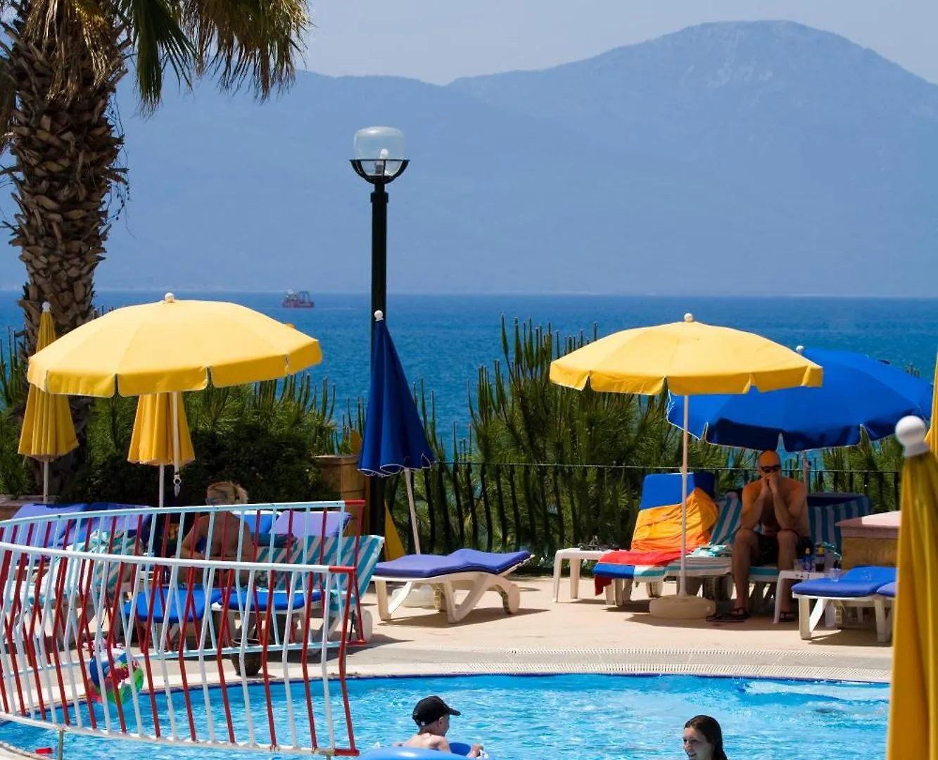 Fantasia Deluxe Hotel Kusadasi