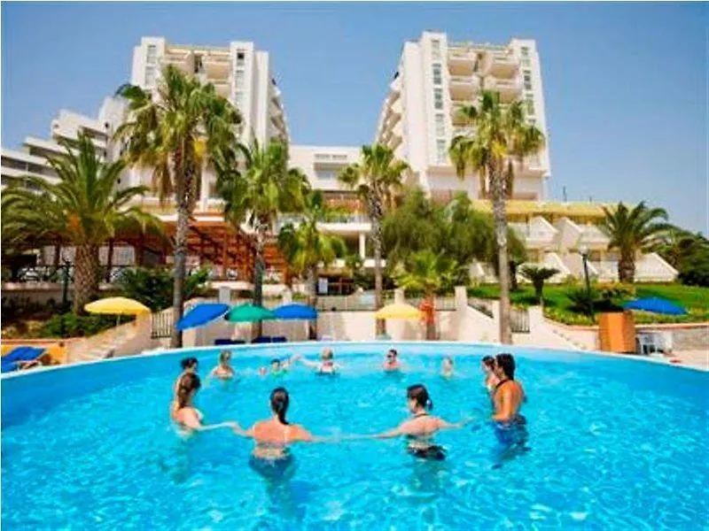 Fantasia Deluxe Hotel Kusadasi