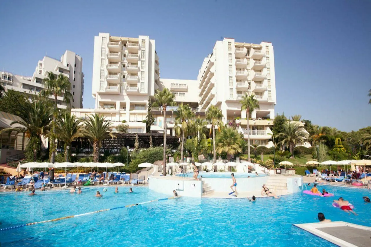Fantasia Deluxe Hotel Kusadasi