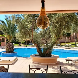 https://la-maison-des-oliviers.marrakeshhotelsmorocco.com