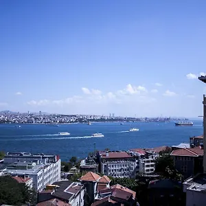 *** Apart Otel Cihangir Ceylan Türkiye